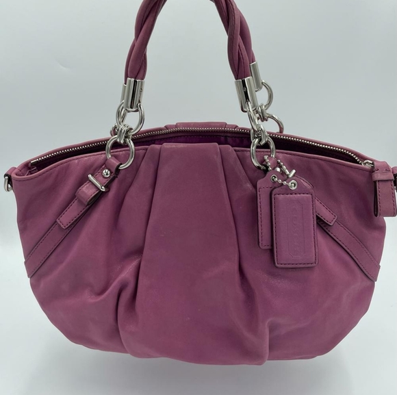 Coach Vintage HandBag With Dustbag - Picture 3 of 10